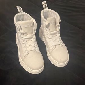 Womens Dr. Martens Combs Boot - White